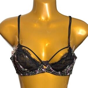 Savage X Fenty Black Plaid Lace Strappy Push Up Bra NWT‎ 32DDD